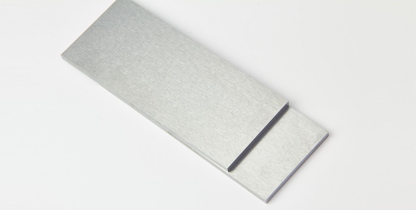 TFT-LCD (Touch Screen)